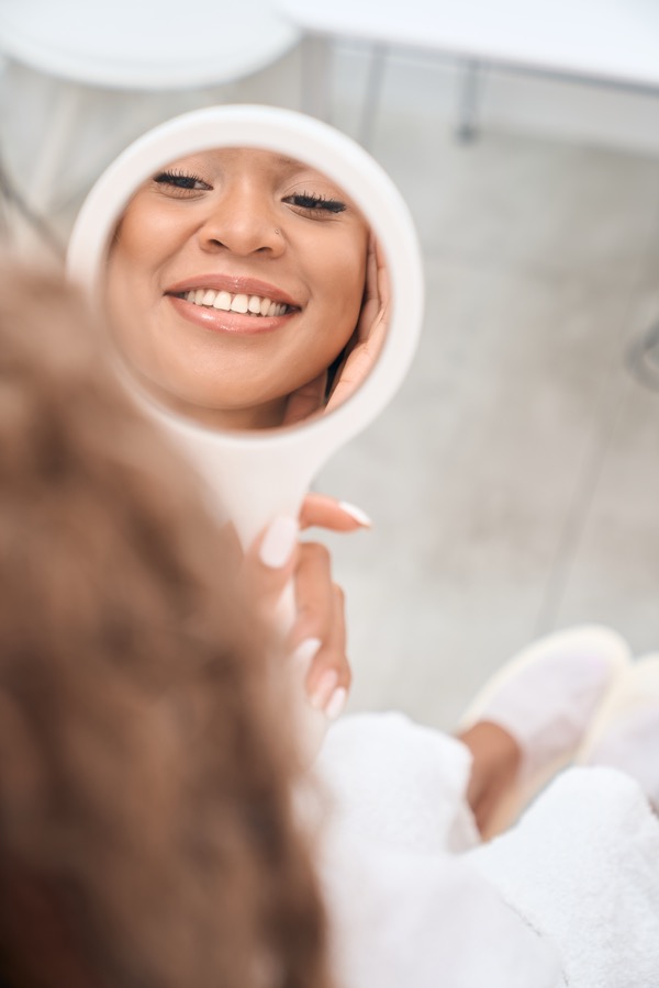 Dentist consulting with patient at Bittern Dental